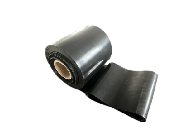 Natural Rubber vs Synthetic Rubber – Which One Fits Your Industrial Use?